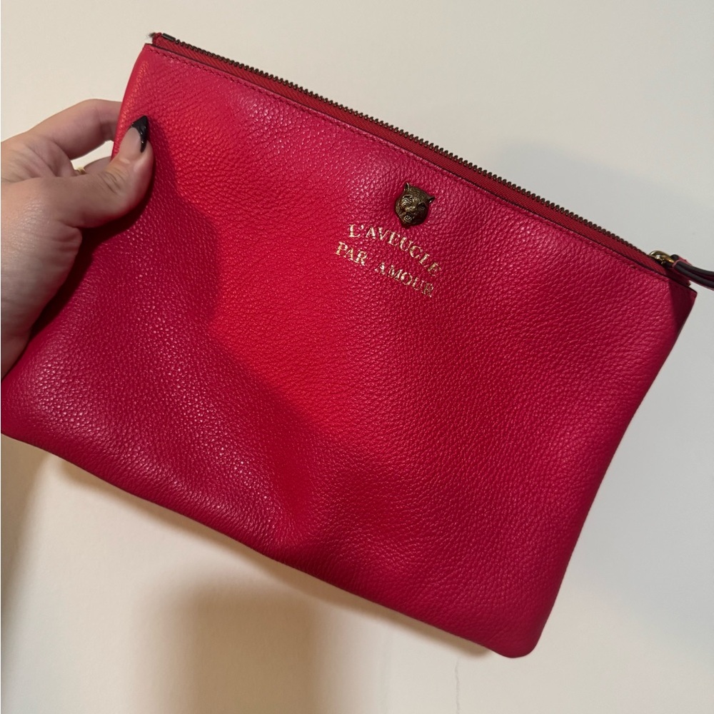 gucci l'aveugle par amour red clutch bag